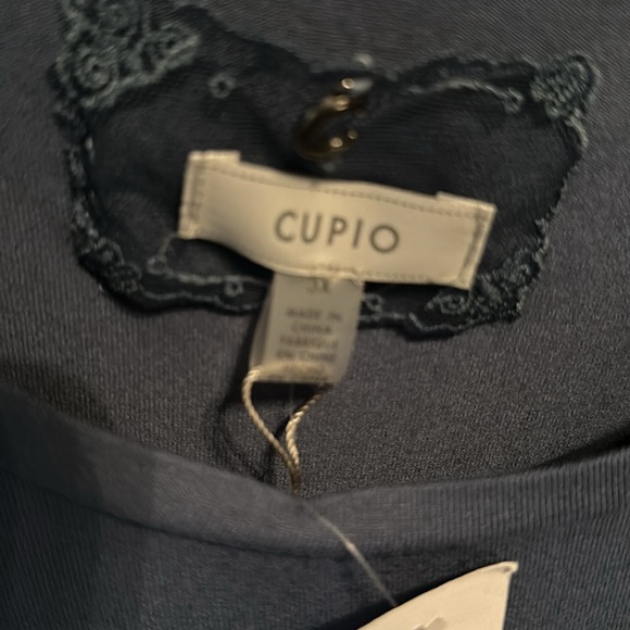 CUPIO blouse, size 3x - Picture 4 of 8